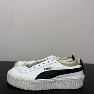 Puma Sneakers